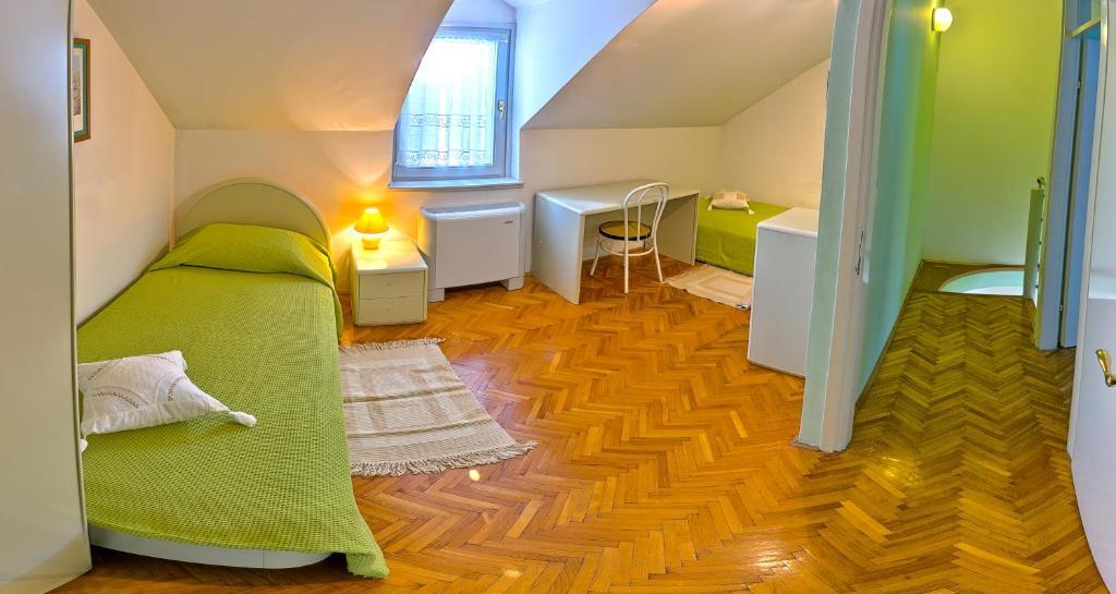 Villa Soulavy Kaštela Zimmer foto